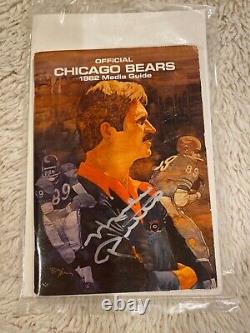 Rare MIKE DITKA Chicago Bears Signed Autographed Official 1982 Media Guide